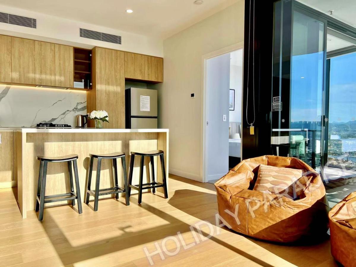 Luxury S Casino Residences Broadbeach - Holiday Paradise Gold Coast Bagian luar foto