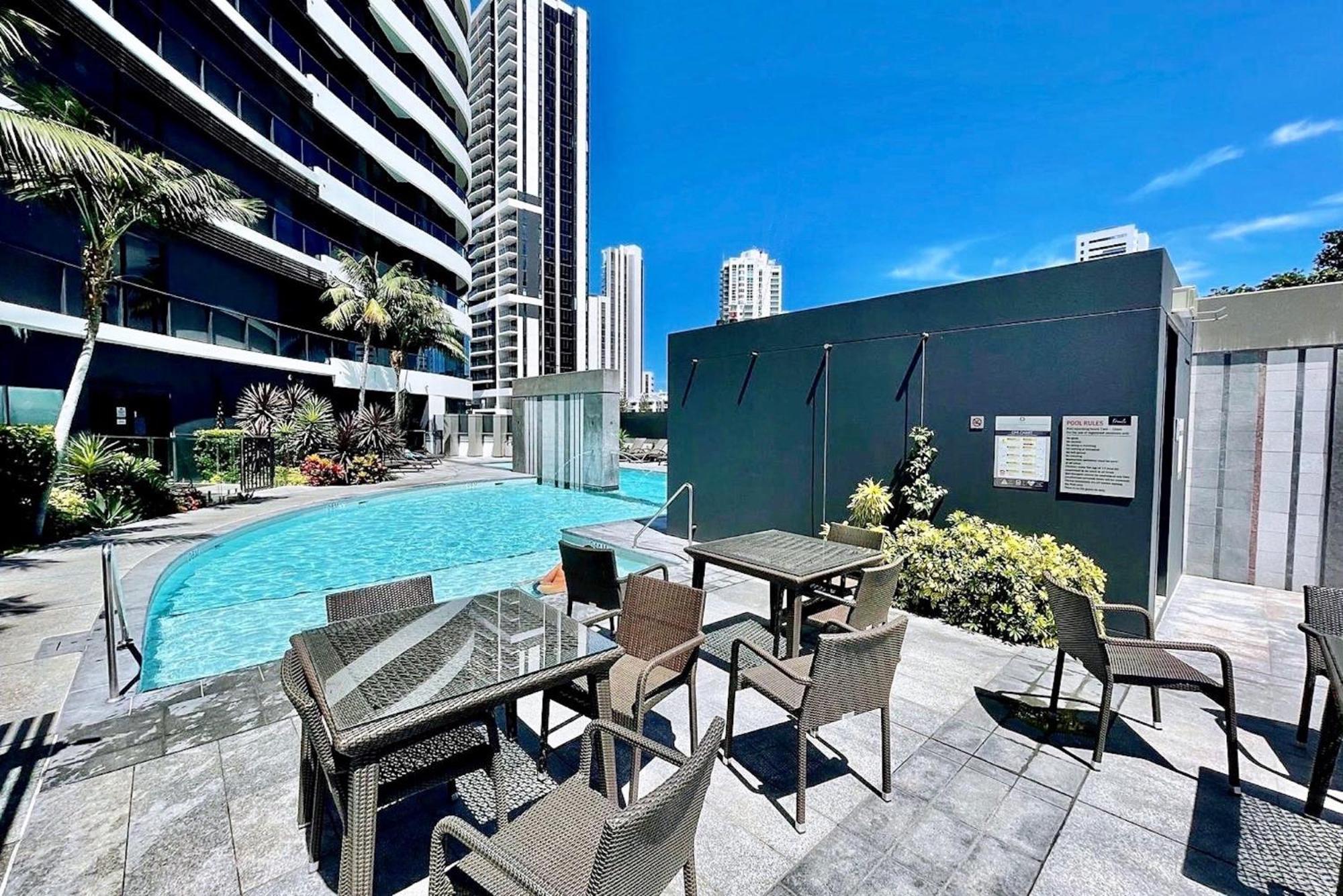 Luxury S Casino Residences Broadbeach - Holiday Paradise Gold Coast Ruang foto
